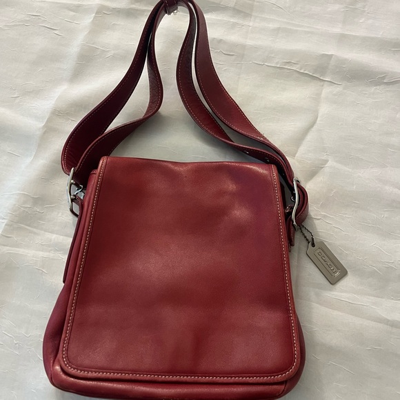 Coach red satchel style purse - Picture 4 of 13